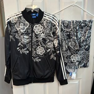 Adidas Originals x Farm Florido Track Womens  Medium Black White Floral set